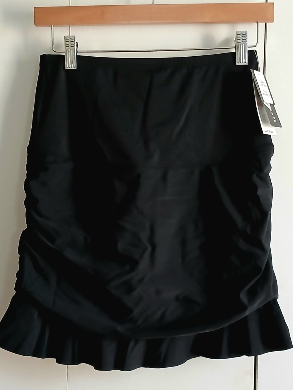 Island Escape High Waist Tummy Control Swim Skirt Women’s Size 10 Black NWT